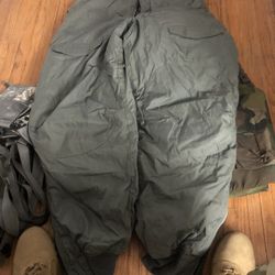  Military  Cold weather Pants Like windbreakers