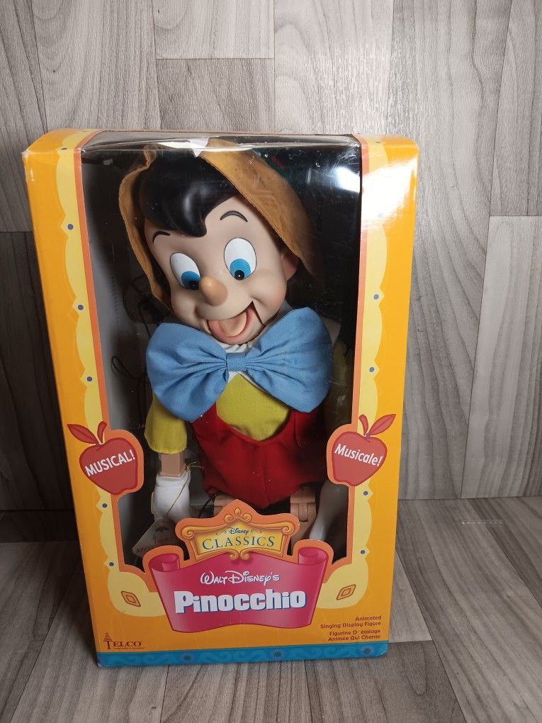 Walt Disney Classics Pinocchio Animated Puppet Marionette By Telco Please Read!!