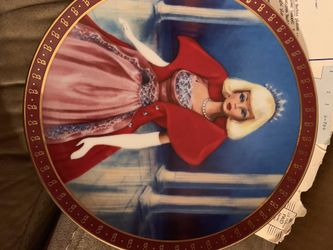 High Fashion Barbie collectible plate