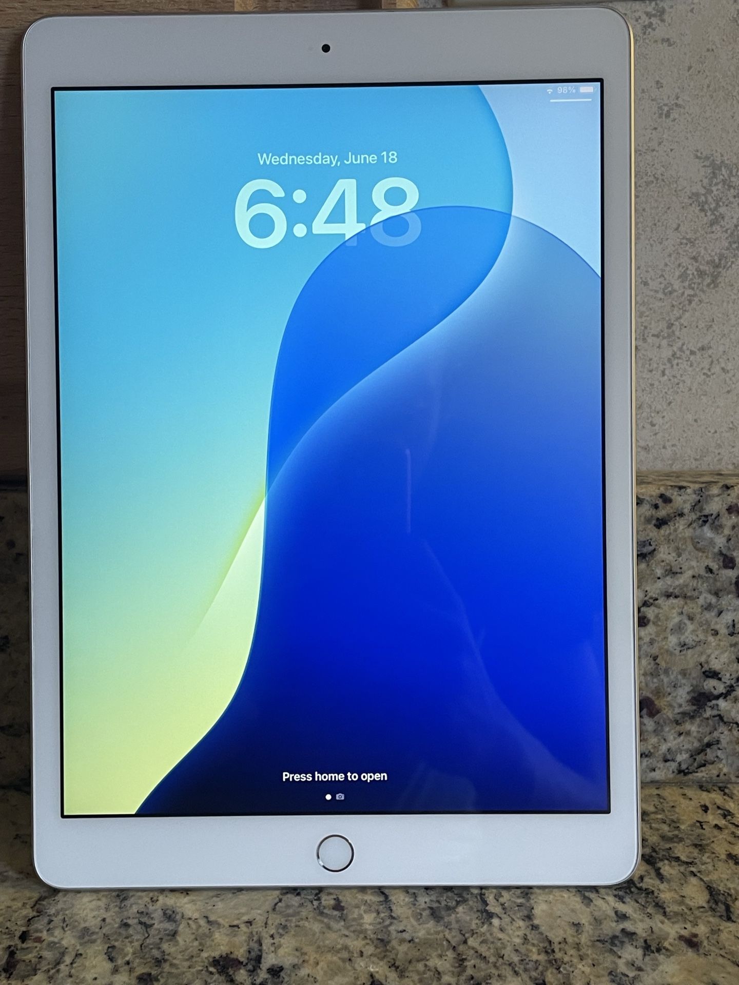 iPad 7th Generation | 32GB | WI-FI Only