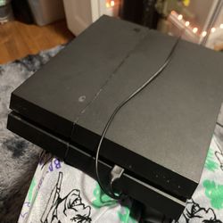 PlayStation 4 With One Controller