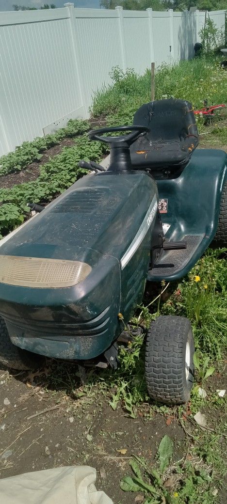 Craftsman LawnTractor 