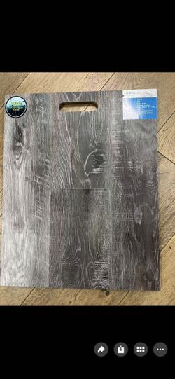 Waterproof SPC Flooring Planks