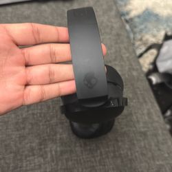 Skullcandy Hesh Evo Over-Ear Wireless Headphones.