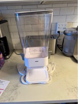 New Large OXO dispenser for dry goods