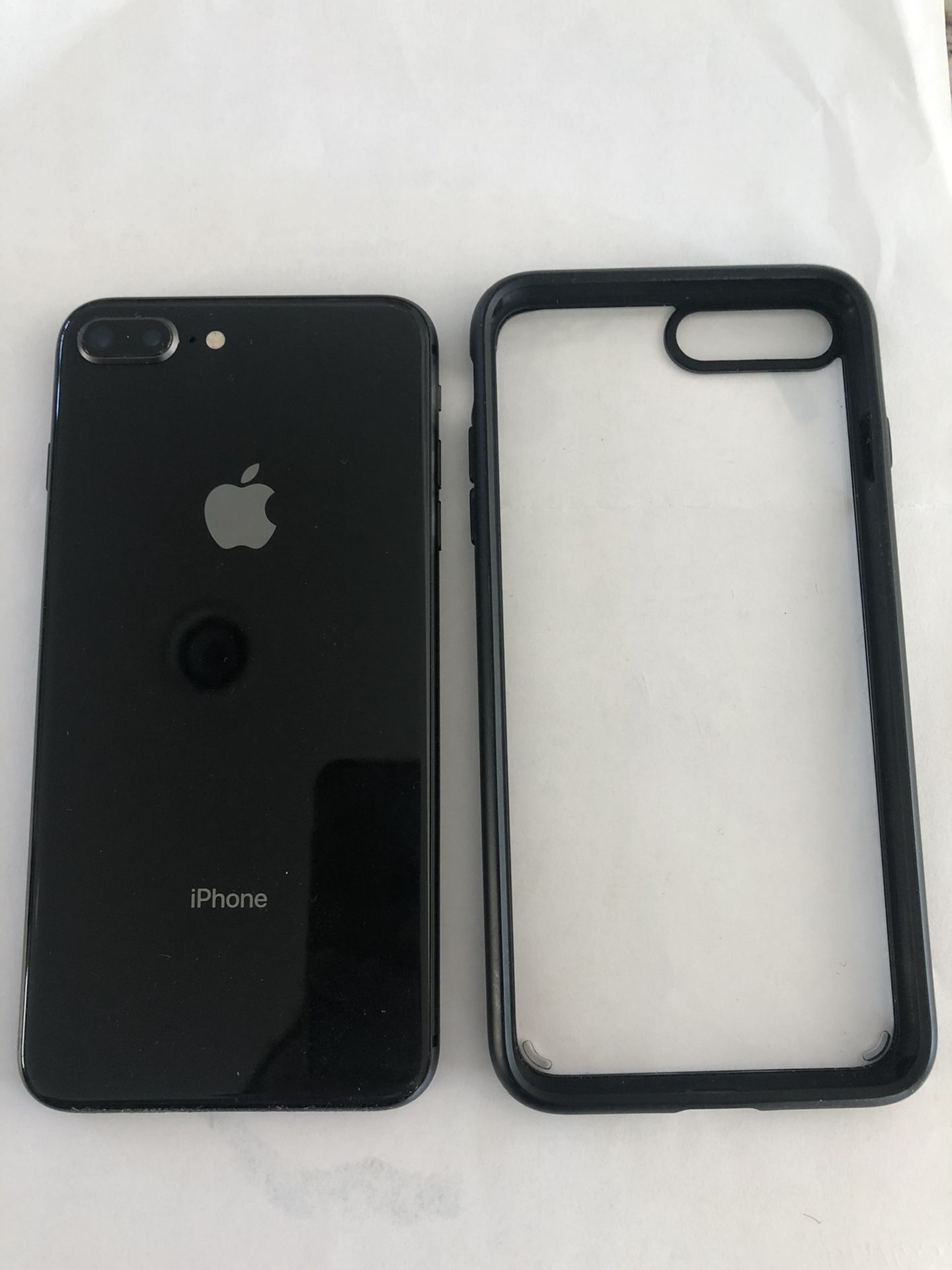 iPhone 8 Plus 64GB