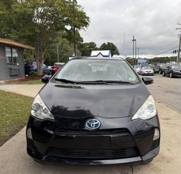 2014 Toyota Prius c