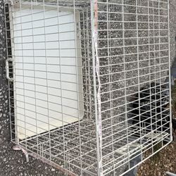 White Dog Crate 30Lx21Wx25H - used - 