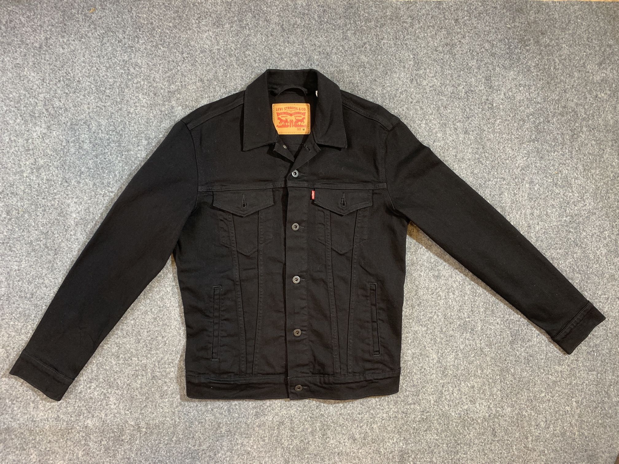 Levi's - From The Ghetto To The Getty Black Denim Jacket Size M