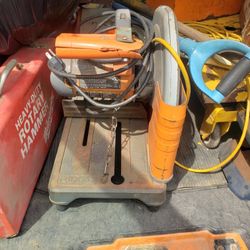 RIDGID METAL CHOP SAW, SEE PICTURES.  WORKING CONDITION 