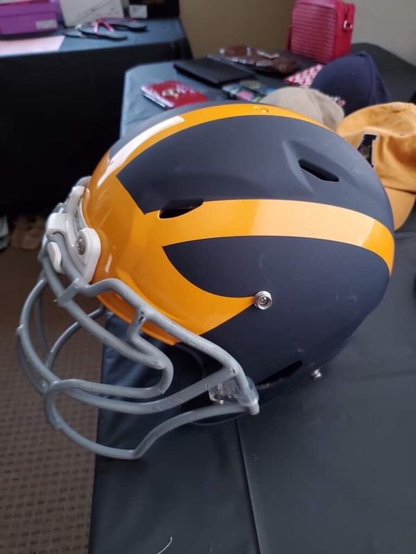 (Serious buyers only )Football Helmets New/Used for Sale in Corona, CA - OfferUp