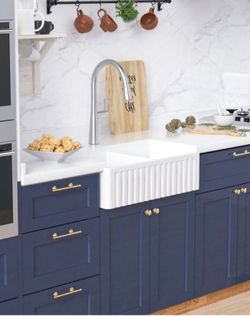KITCHEN SINK