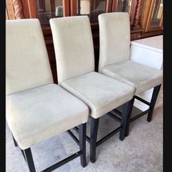 Set Of 3 Barstools 