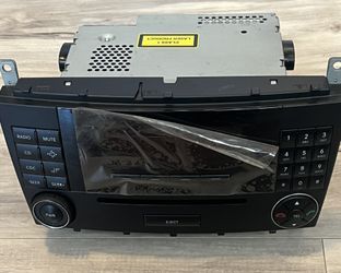 Mercedes Benz Stereo