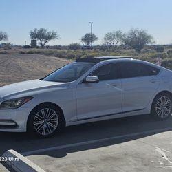 Genesis Sedan PRICED TO MOVE 2018 198K MILES
