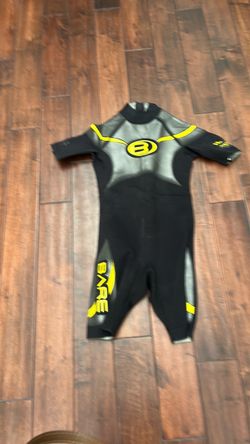 Spring wetsuit men’s medium