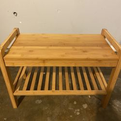 Bamboo Show Rack
