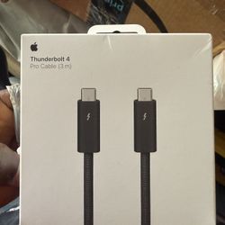 Thunder Bolt 4 