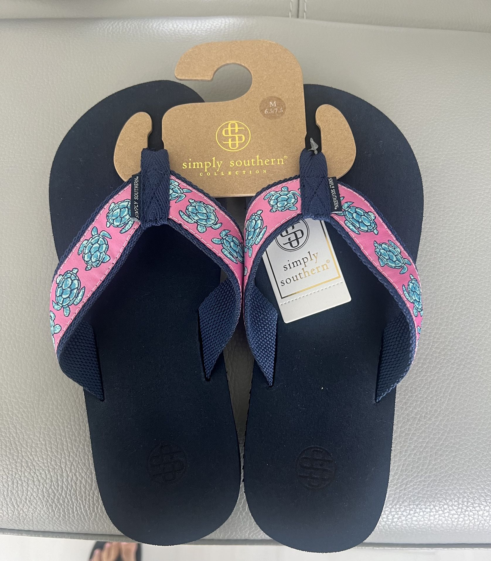 Brand new simply southern turtle pink navy blue size medium flip-flops sandals