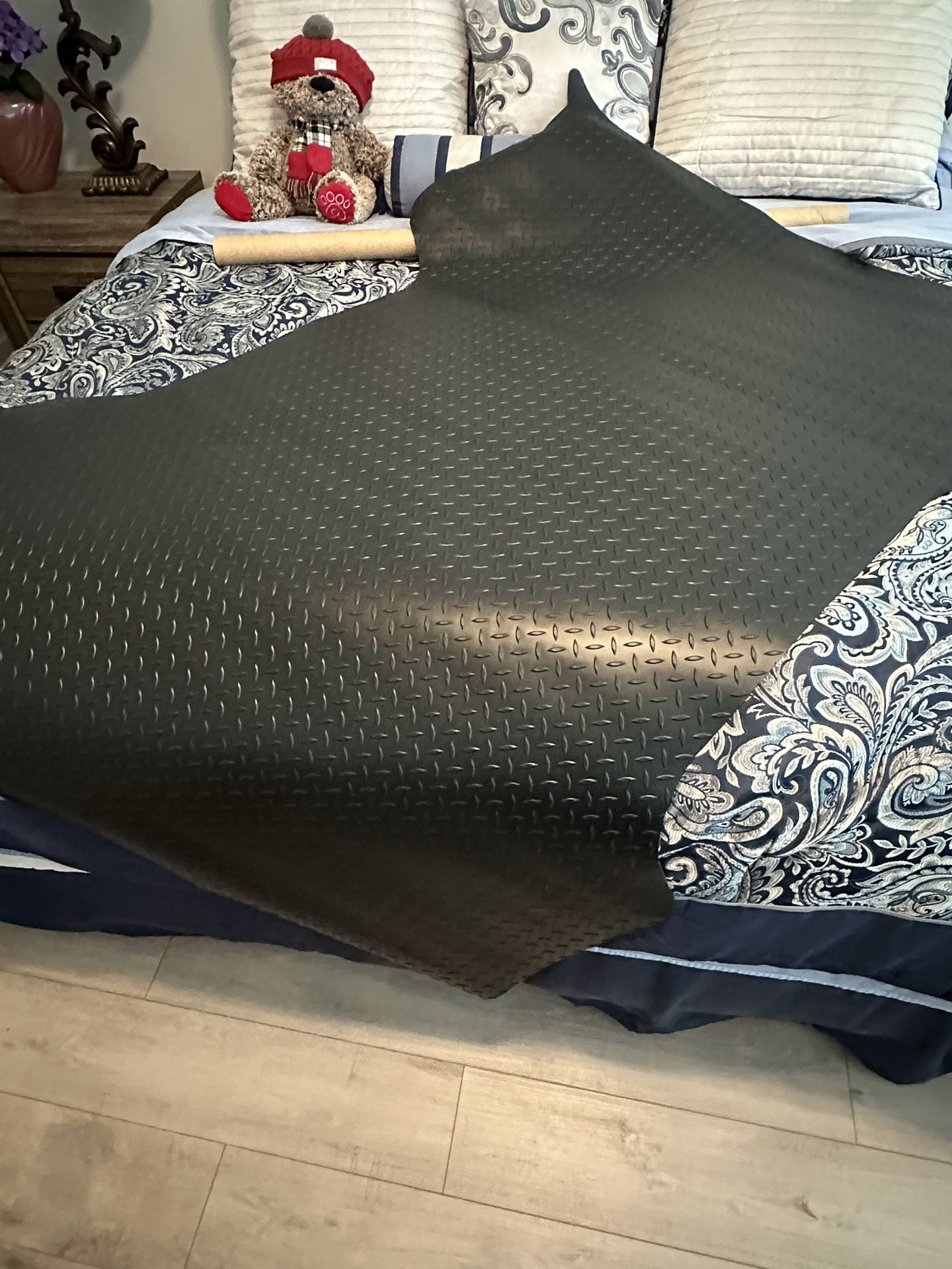 Diamond Plate Rubber Truck Bed Mat|Fits 1 Ford Ranger/1 Mazda B2300/B30