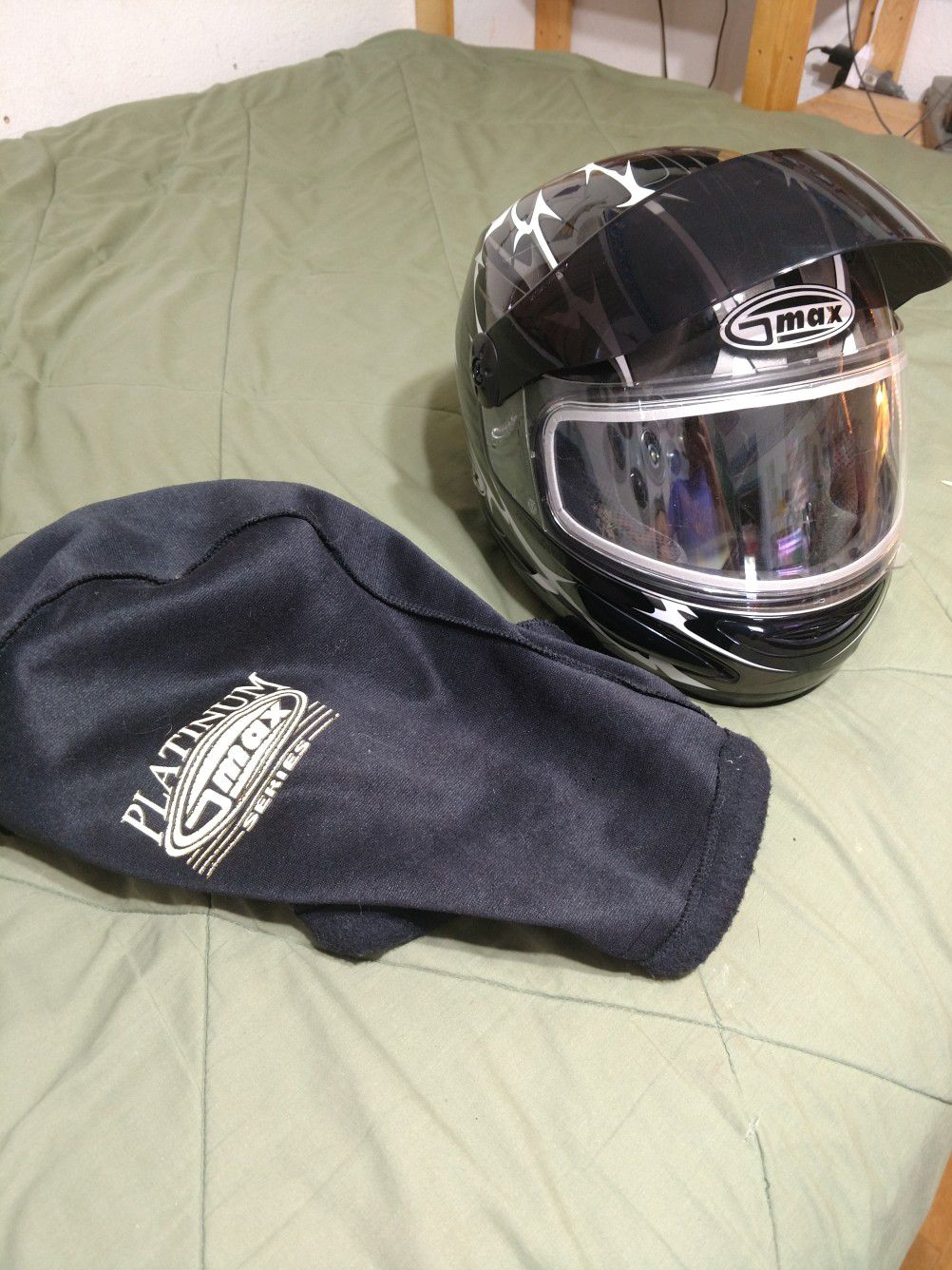 G Max Motorcycle Helmets