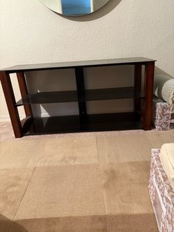 Tv/Picture Stand