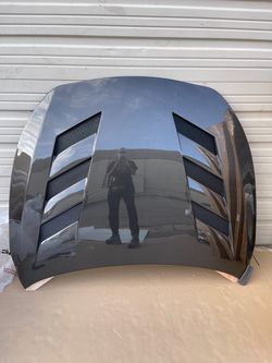 Brand New 2017  2018 2019 2020 2021 2022 Infiniti Q60 VIS Racing AMS Style Carbon Fiber Vented Hood