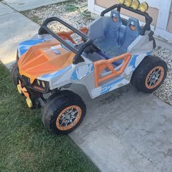 Nerf KidTrax UTV Attack Buggy