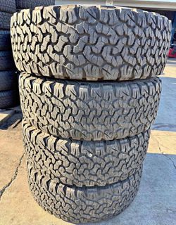 315/70/17 Bfgoodrich Selling a set of 4 tires in excellent condition 🫡