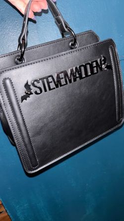 Steve Madden bat bag