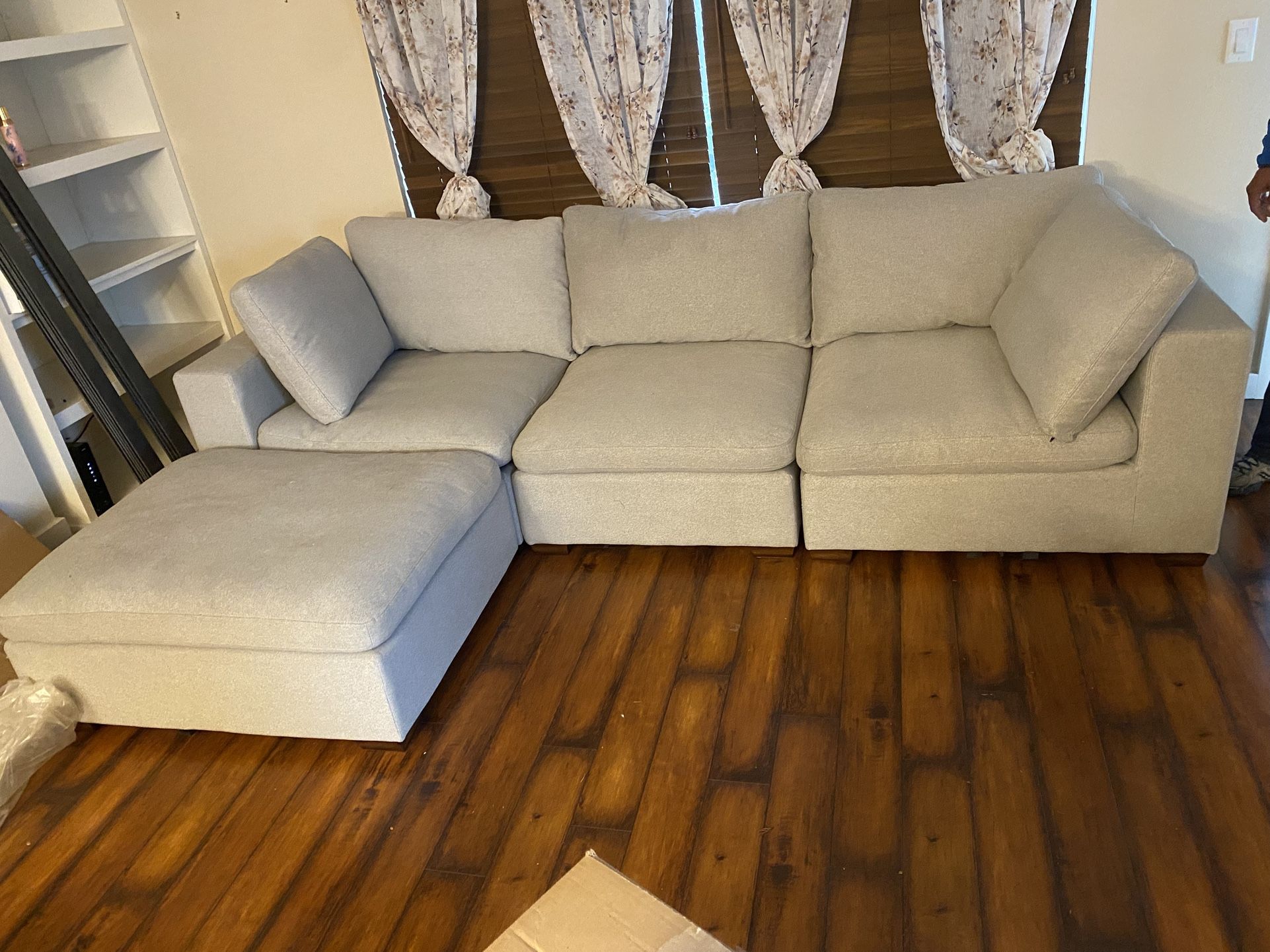 (Free Delivery) Modular Grey Sectional W/ Ottoman