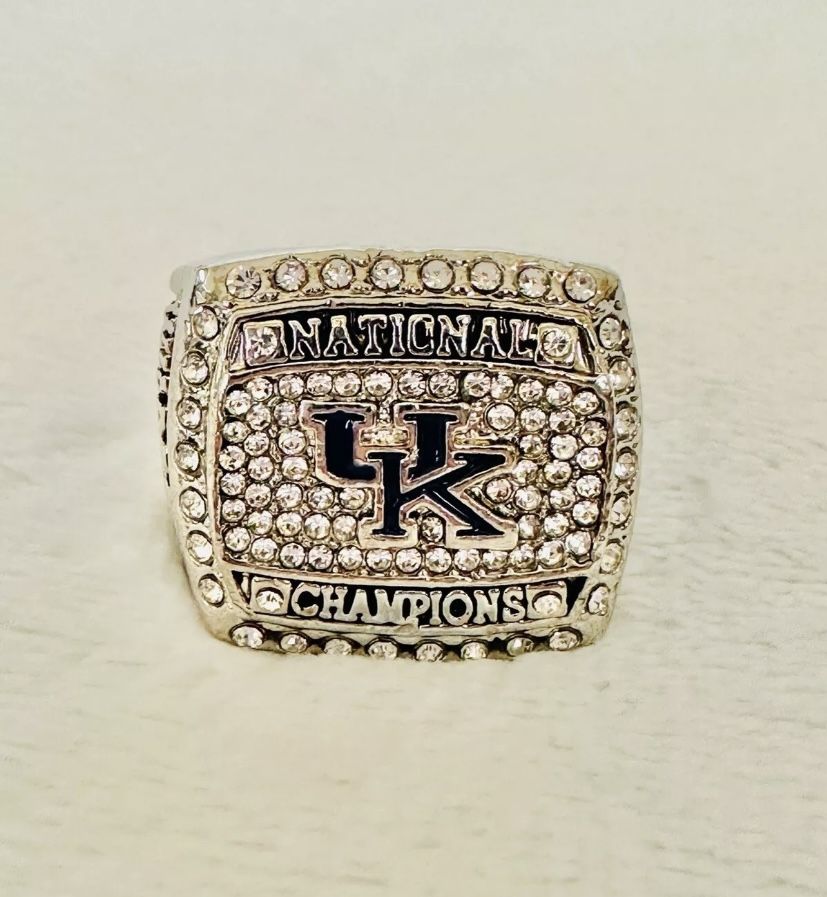 2012 Kentucky Championship Replica Ring 
