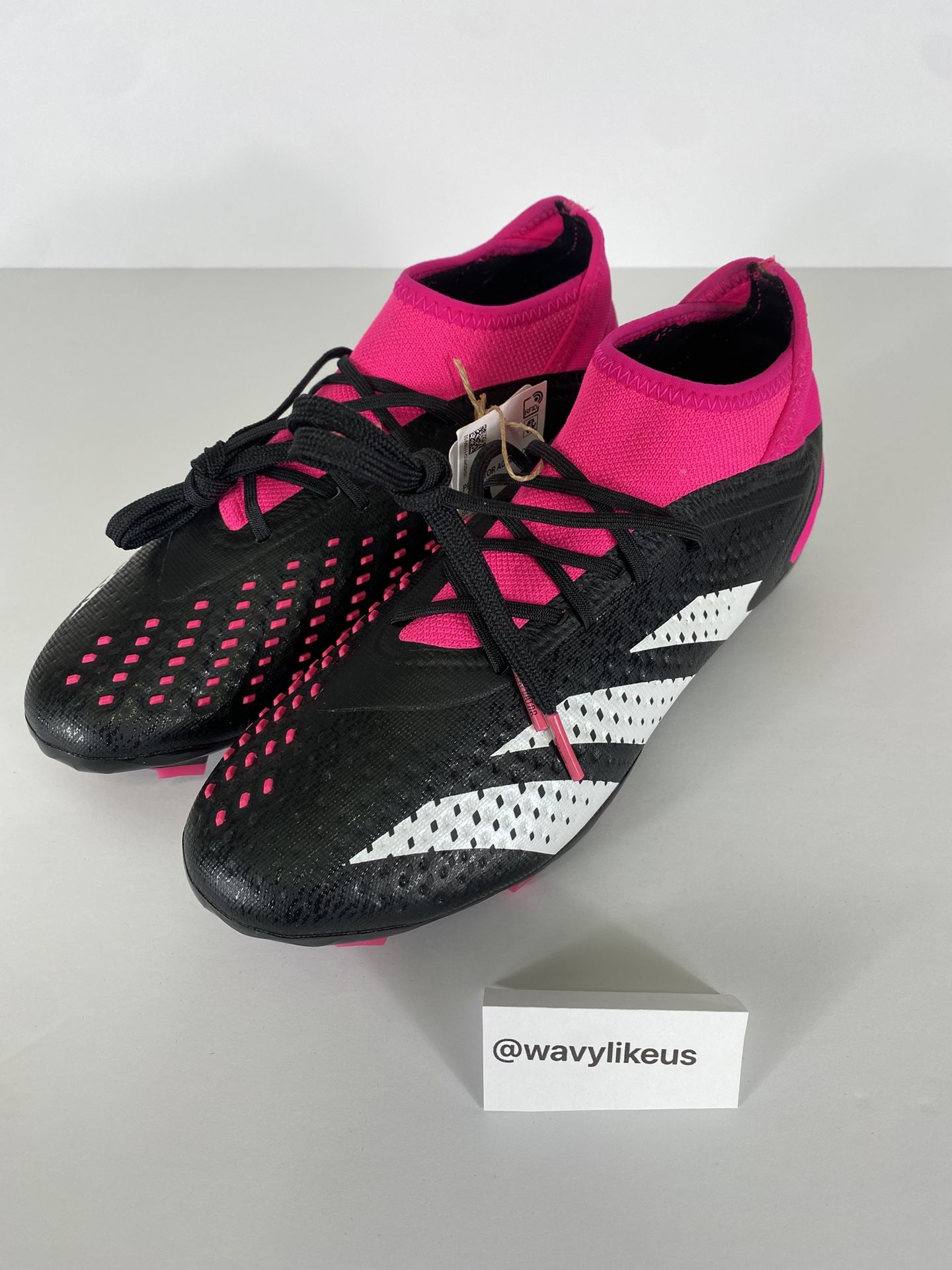 ADIDAS Predator Accuracy.1 FG Soccer Cleats Black/Pink Youth Size 5 [GW4614]
