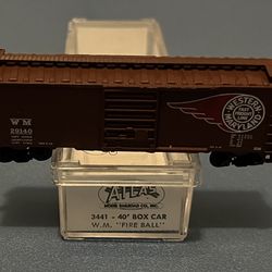 Atlas N Scale 40’ Box Car - Western Maryland “Fire Ball”