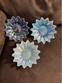3-Glass flower plates /8 inch diameter
