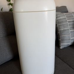 Diaper Bin 