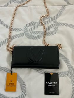 NEW, AUTHENTIC VALENTINO BAG, 4”HIGHX 8” WIDE, REMOVABLE STRAP AND INSIDE POCKETS, BUY $185.00