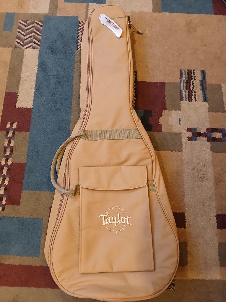 New Taylor Guitar Bag 41 Inches 