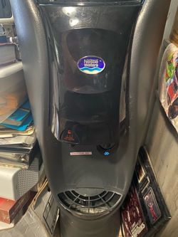Dispensador de agua fría y caliente
