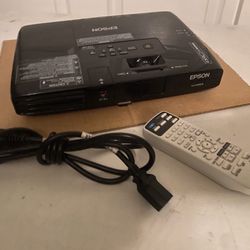 Epson PowerLite 1761W WXGA 3LCD Projector Wi-Fi HD