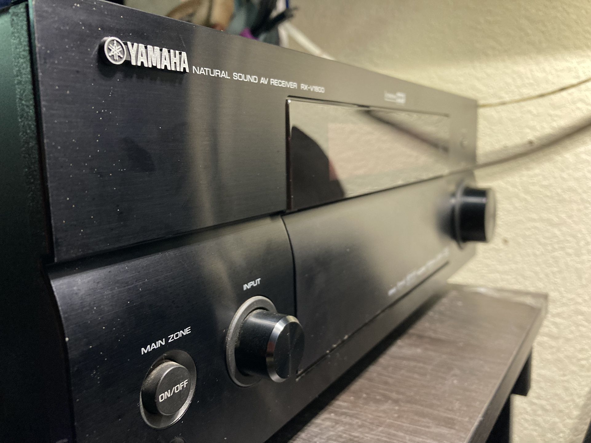 Yamaha RX V1800 7.1 Channel AV Surround Sound Home Audio Receiver Theatre