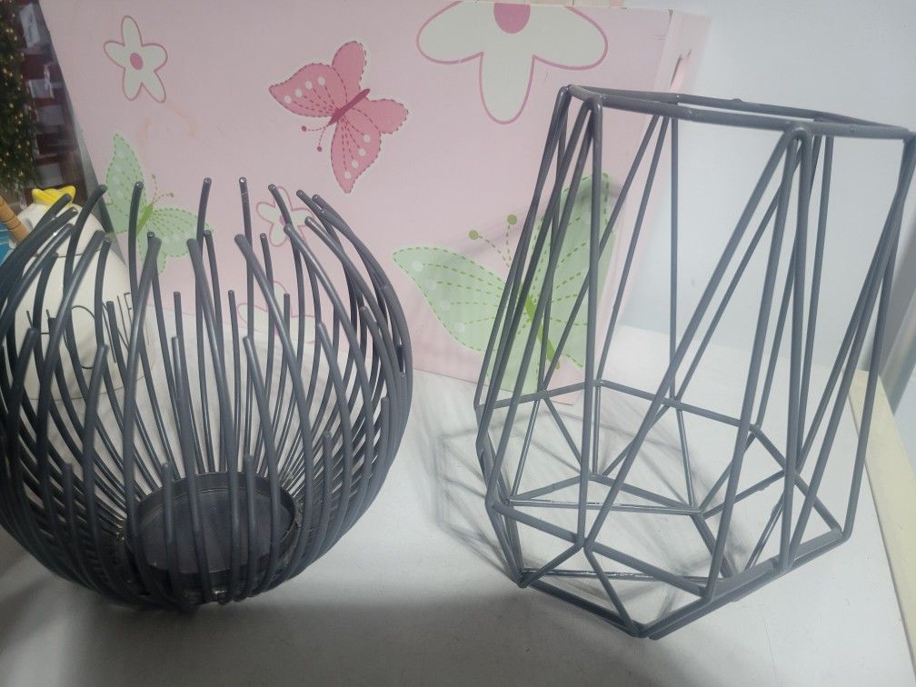 Modern Candle Holder