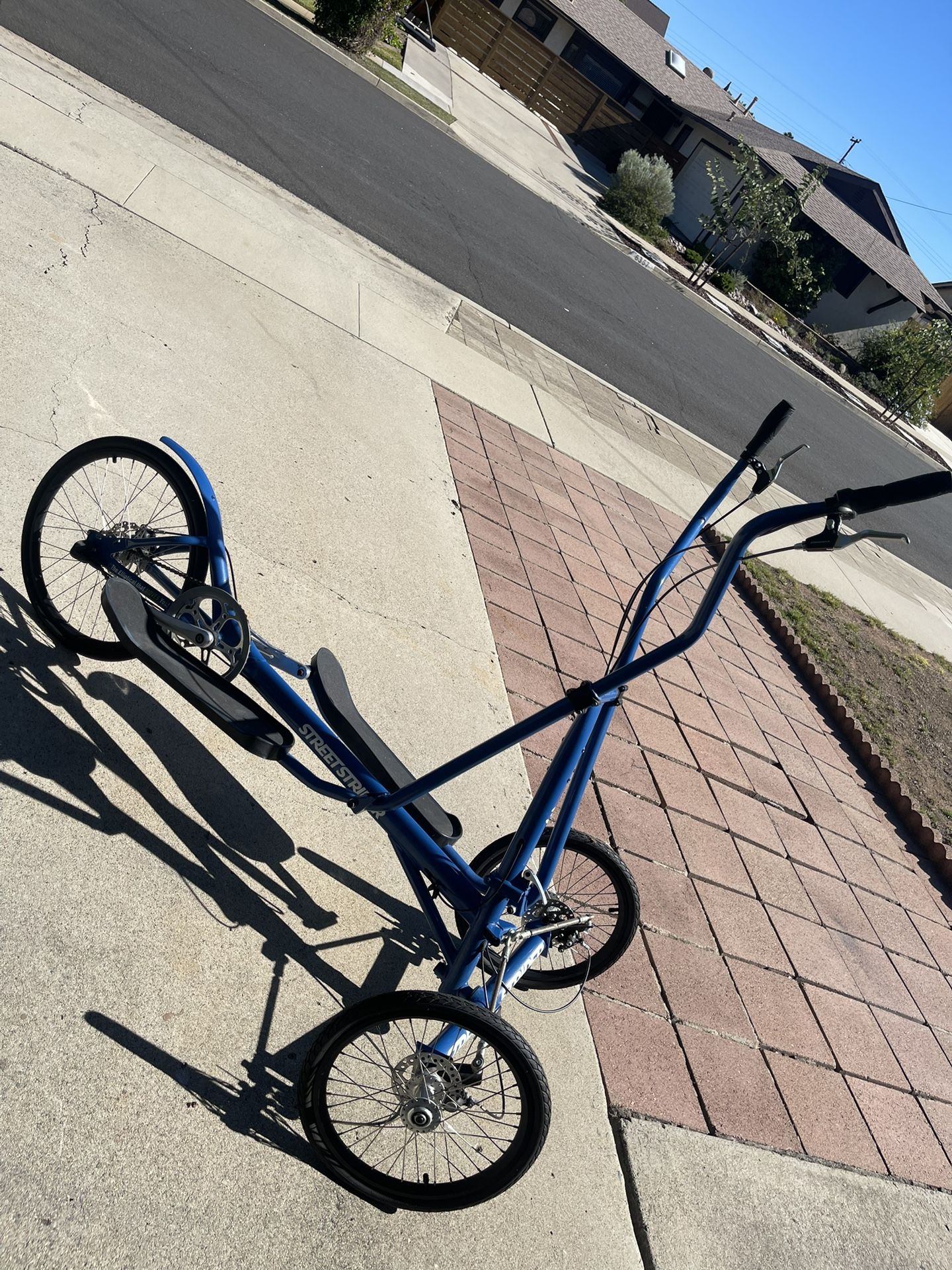 street strider 3i with stand