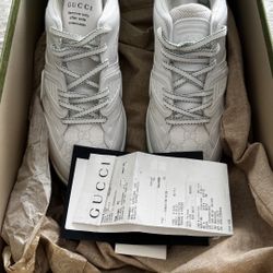 Gucci shoes size 9