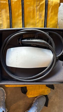 Tesla charger