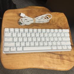 Razer Huntsman Mini (Clicky keys)