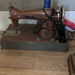 1940ish Fleetwood Antique Sewing Machine