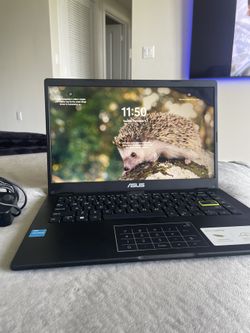 ASUS 4mg Met Laptop 11.6"