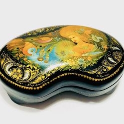 Vtg Palekh “Mir Phantaziy” Russian Lacquer Trinket Box Very Rare Hand Painted