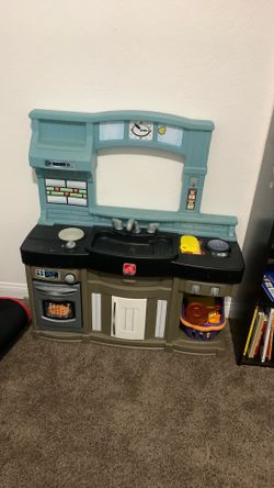 Play Kitchen set